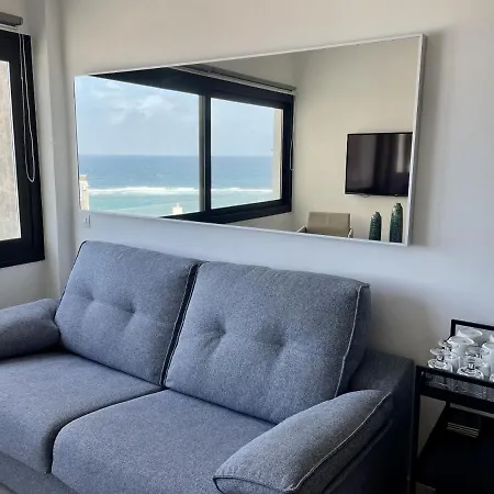 Homeforguest Apartamento Con Vistas A Las Canteras Appartamento *